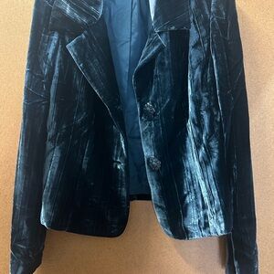 Dana Buchanan crushed velvet jacket